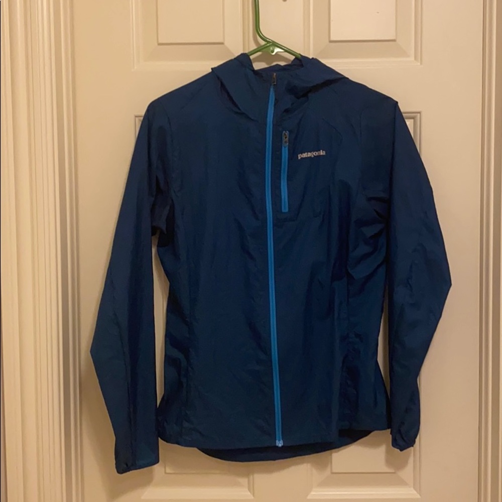 Patagonia Houdini windbreaker, size XS